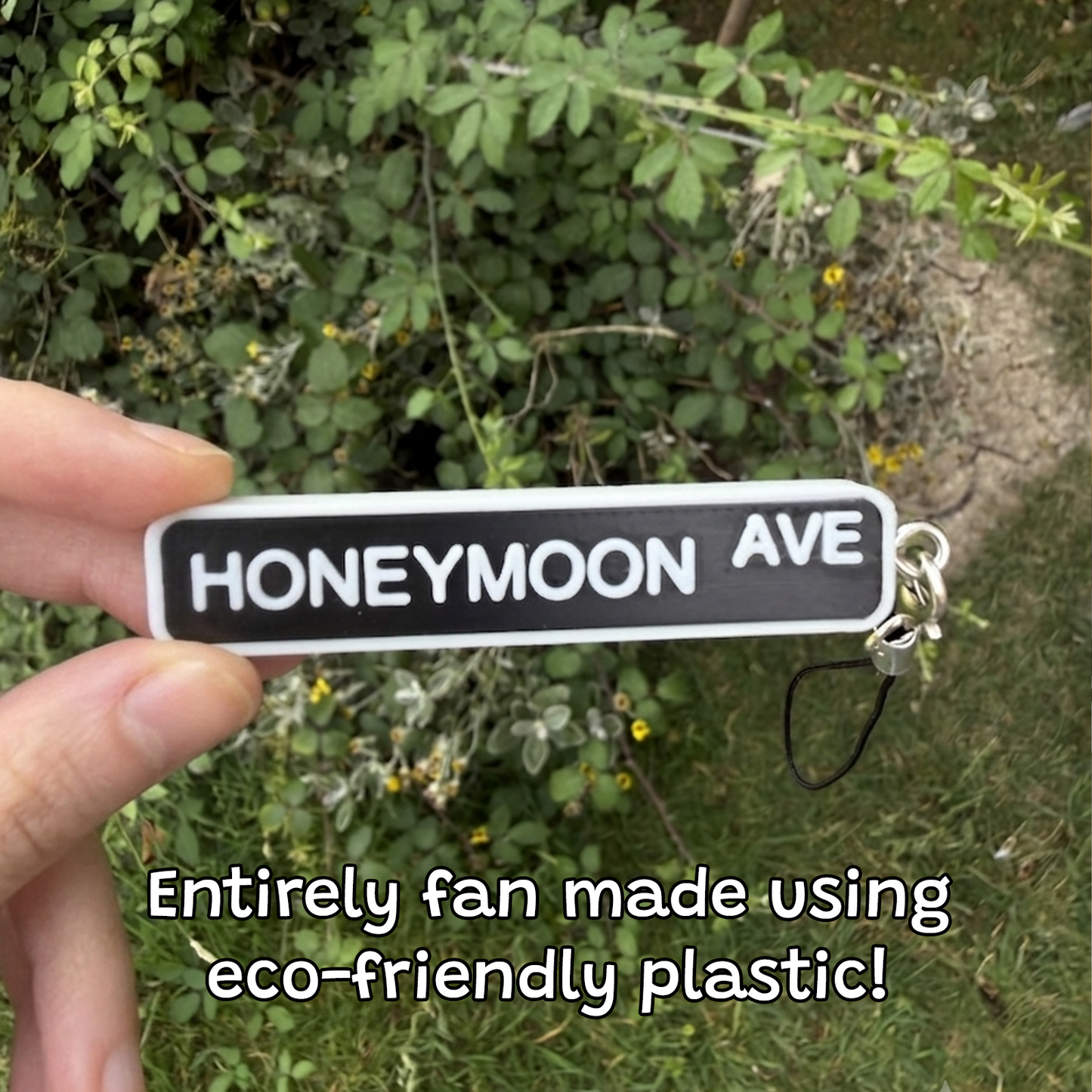 Ariana Grande "Honeymoon Ave." Keychain